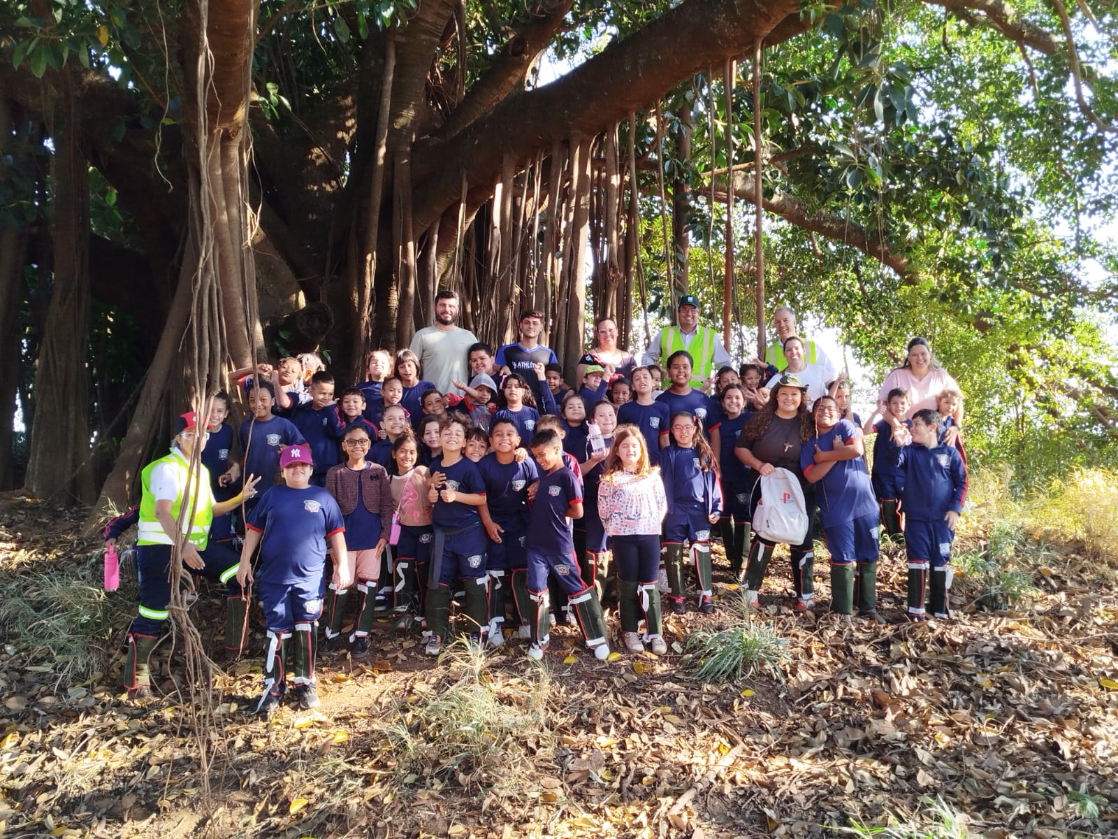 Comemoração ao Dia da Árvore em Pirangi.