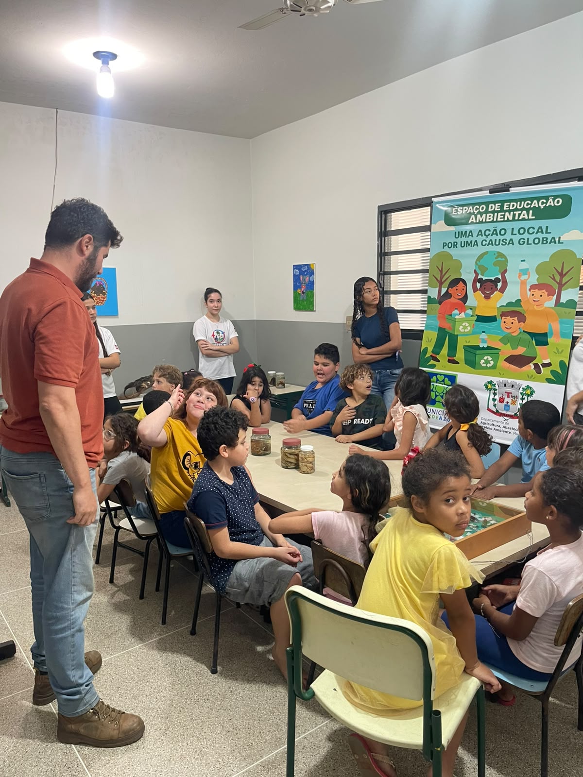 Departamento de Meio Ambiente promove atividade de educação ambiental com crianças do Projeto Social “Elaine Aparecida Fiorentin”